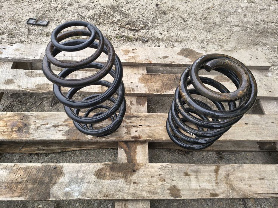 Arc foaie Mercedes Vito Viano W639 far stop aripa capota parbriz scaun