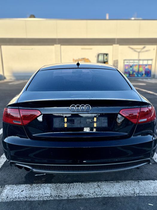 Audi  A5  S-Line  Quattro