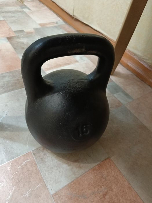 Гиря 16 кг советская отреставрированная