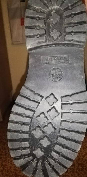 Продам зимние ботинки Timberland