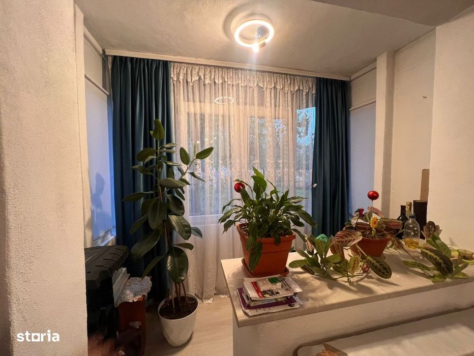 Apartament 3 camere, 61.11 mp, Calea Severinului, zona Scoala Nr. 12