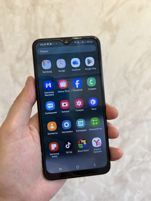 Продам Samsung A10s.