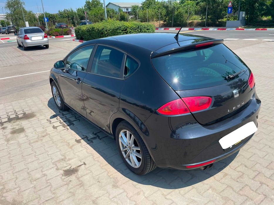 SEAT Leon 2011 — imagine 2
