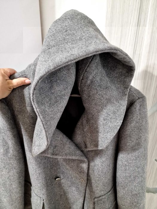 Paltoane,trenci-uri superbe