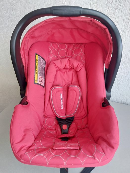 Бебешко столче за колаe/ Кошница за кола Mothercare — като ново,