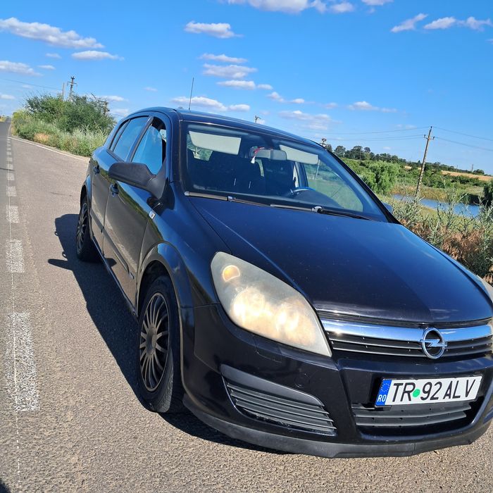 Opel Astra h Hatchback  1.6 benzina  +gpl