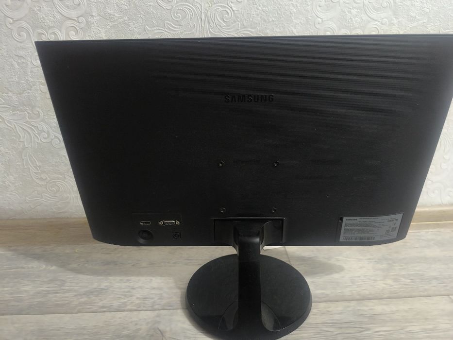 Монитор SAMSUNG 22 дюйма