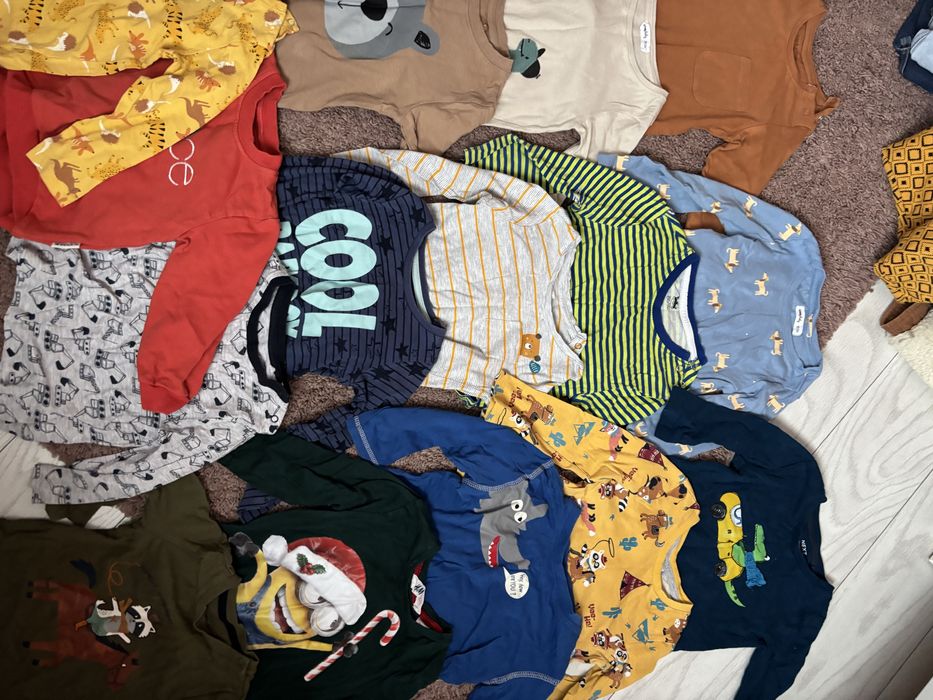 Lot bluze marimea 92 baiat