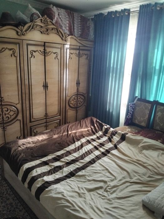 3 квартира срочно сотилади