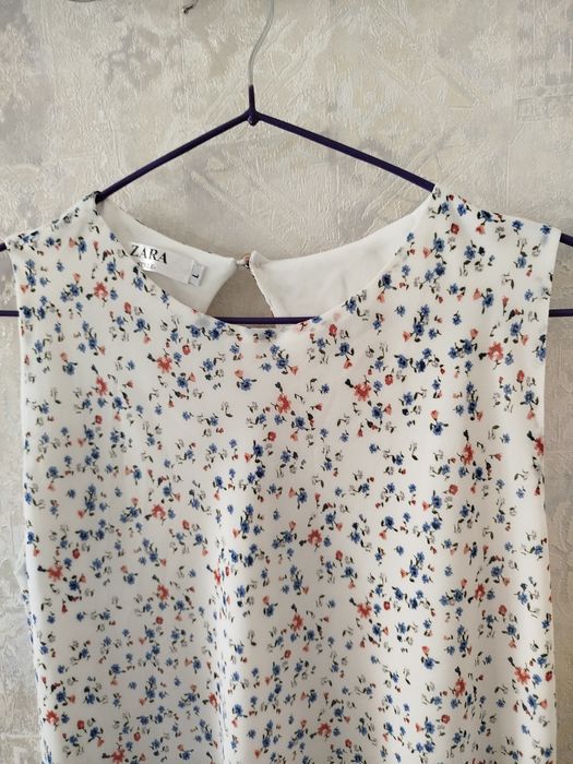 Лёгкое платье фирмы ZARA