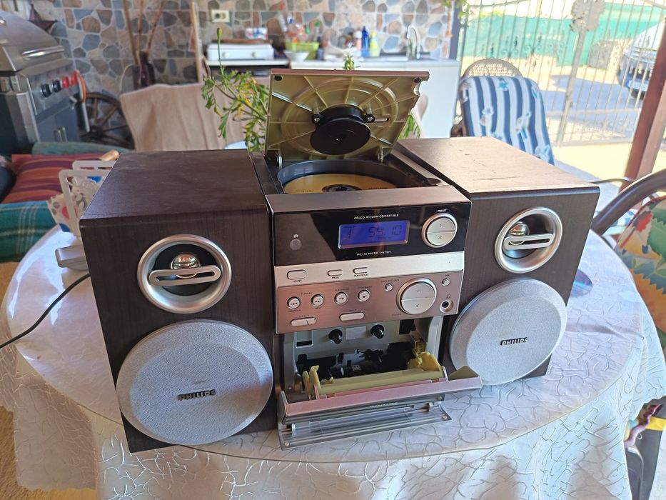 Стерео уредба "Philips"
