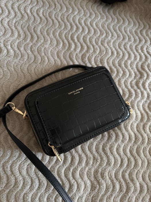 Сумка новая David Jones