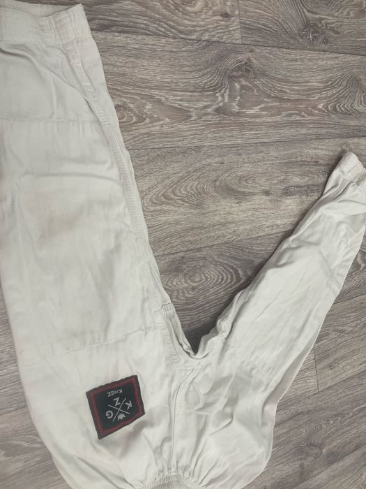 Продам кимоно Kingz для борьбы