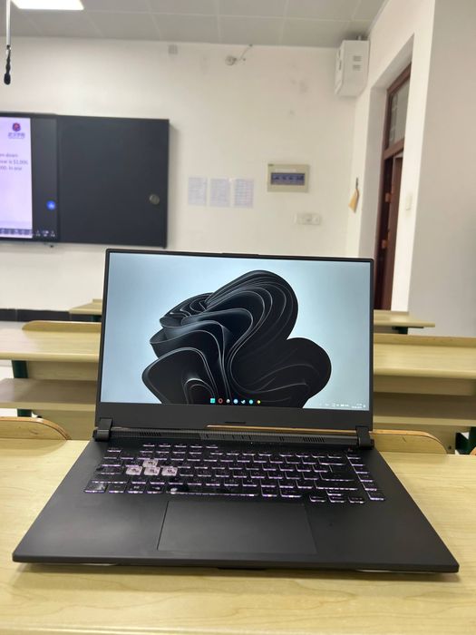 Ноутбук Asus ROG Strix G15 игровой