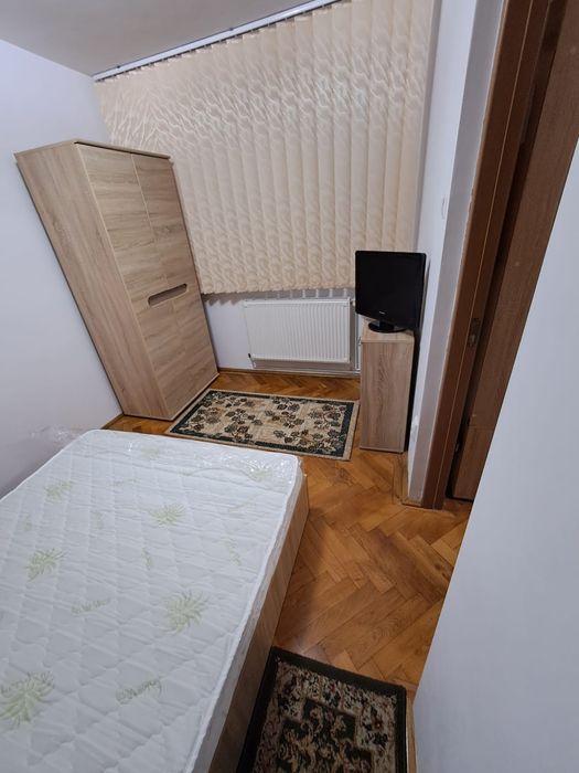 Proprietar inchiriez apartament 2 camere, balcon zona Cedonia mobilat si utilat - reper zona bld. Mihai Viteazu str. Nicolae Iorga