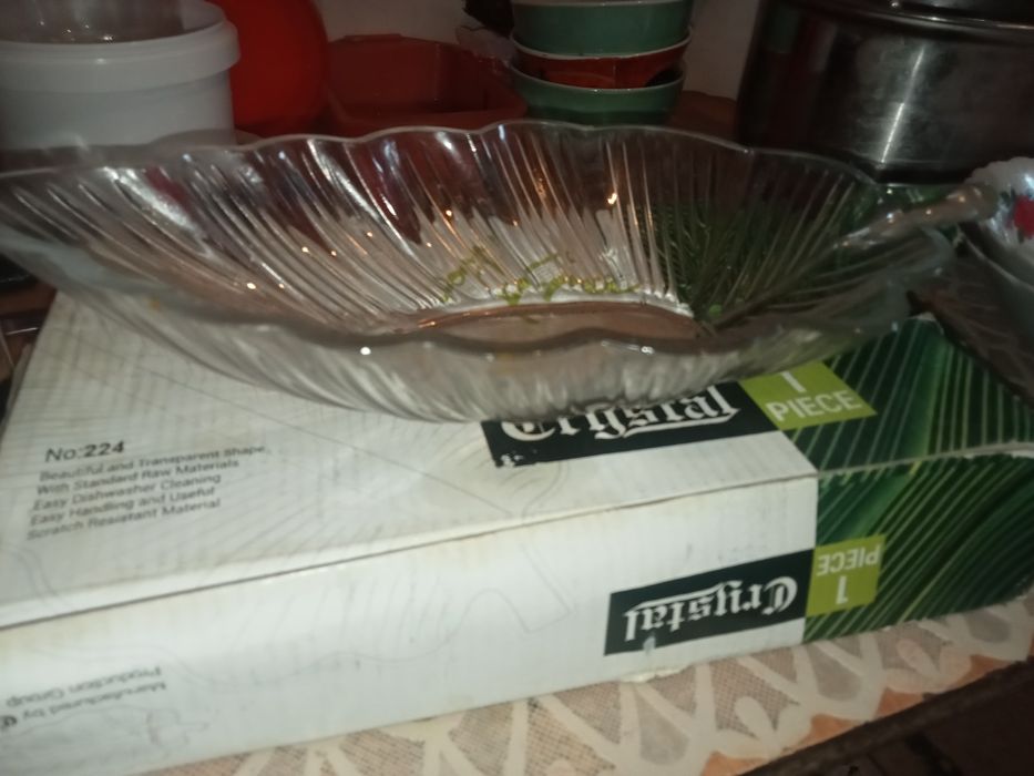 Посуда продам салатница