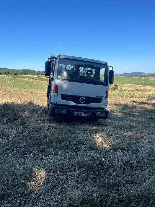 Basculanta Nissan Atleon 2008