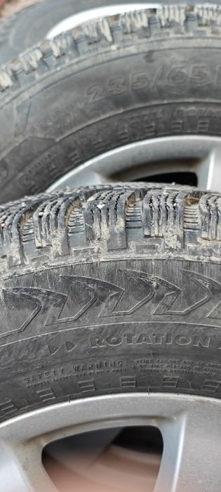 Диски с резиной на Мерседес