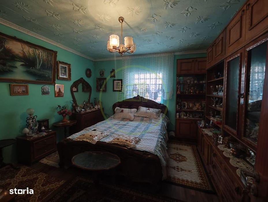 Casa 5 camere, teren 1296 mp, Craiova, zona Brestei