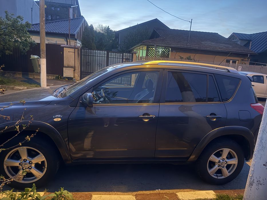 Vand Toyota Rav 4