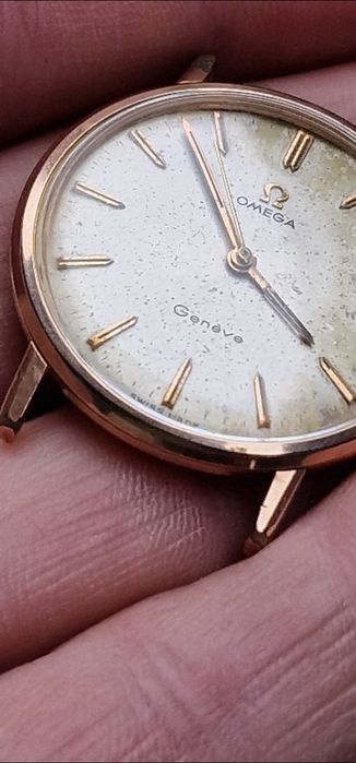 Omega . Омега . Часовник за части .