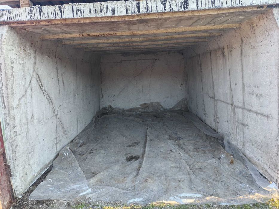 Дава се под наем Гараж / Паркомясто в с. Драгичево, Област Перник - 15 кв.м за 49.47 € - Снимка #2