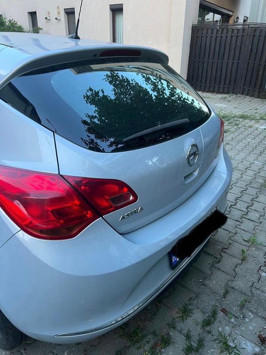 OPEL Astra 2012 — imagine 3