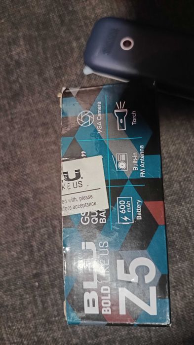 НОВ Телефон GSM с копчета