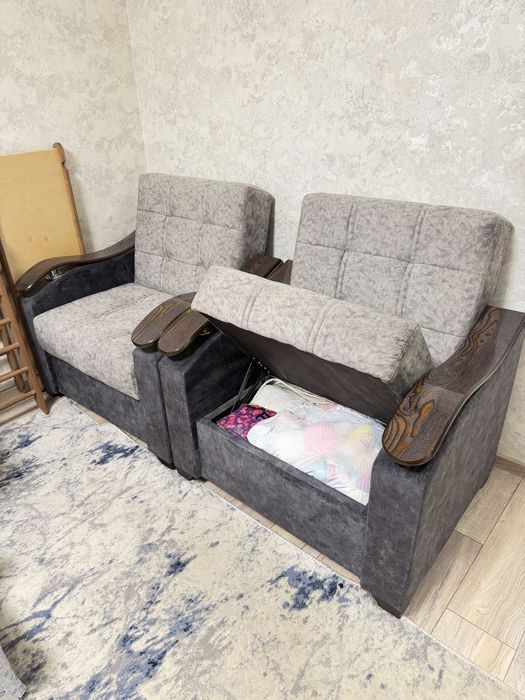 Диван и 2 кресла (раскладной, с ящиками для хранения)