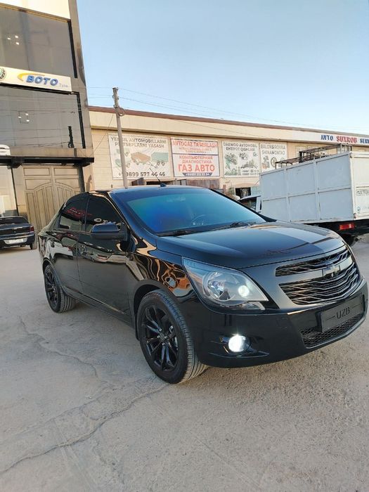 Toza moshina kraska yug probegi xalol