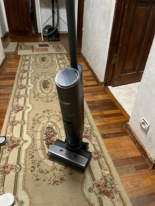 Моющий пылесос Hausen
