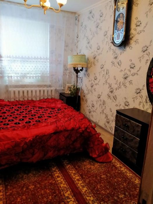 Продаётся  4х комнатная  квартира