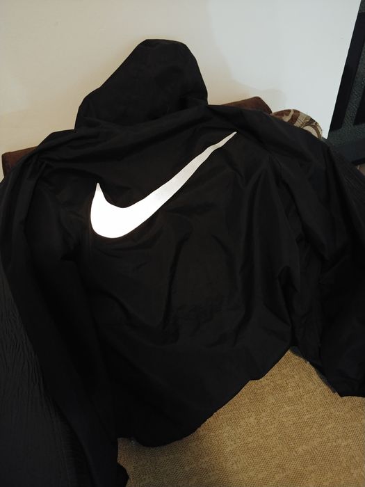 Geaca Nike Original XS Primavara Impermeabil Colet Gratis