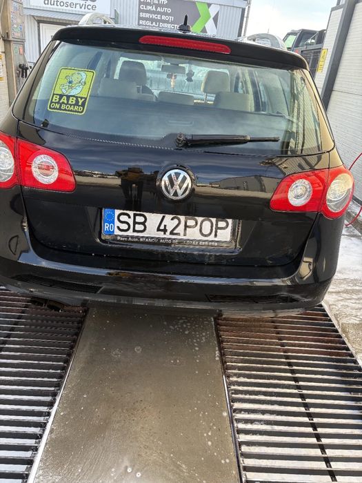 Vand vw passat 2.0 tdi an 2009