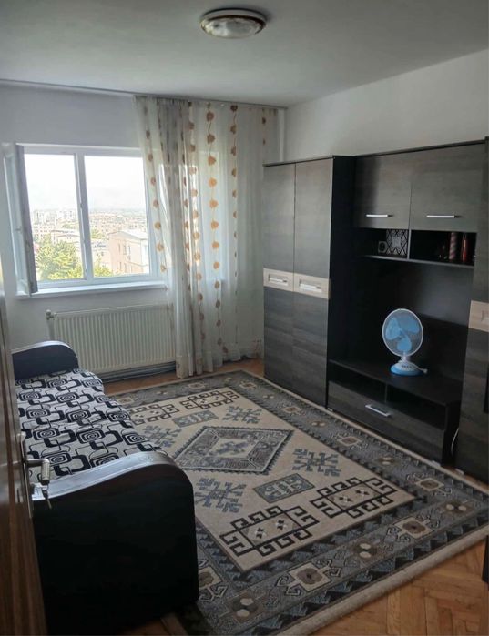 Deva  Strada Minerului 2 camere 53000 euro