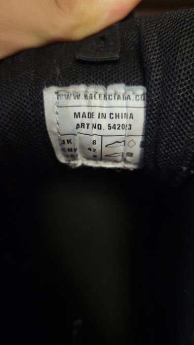 Balenciaga track 42