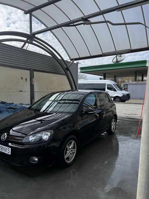 VOLKSWAGEN Golf 2010 — imagine 22