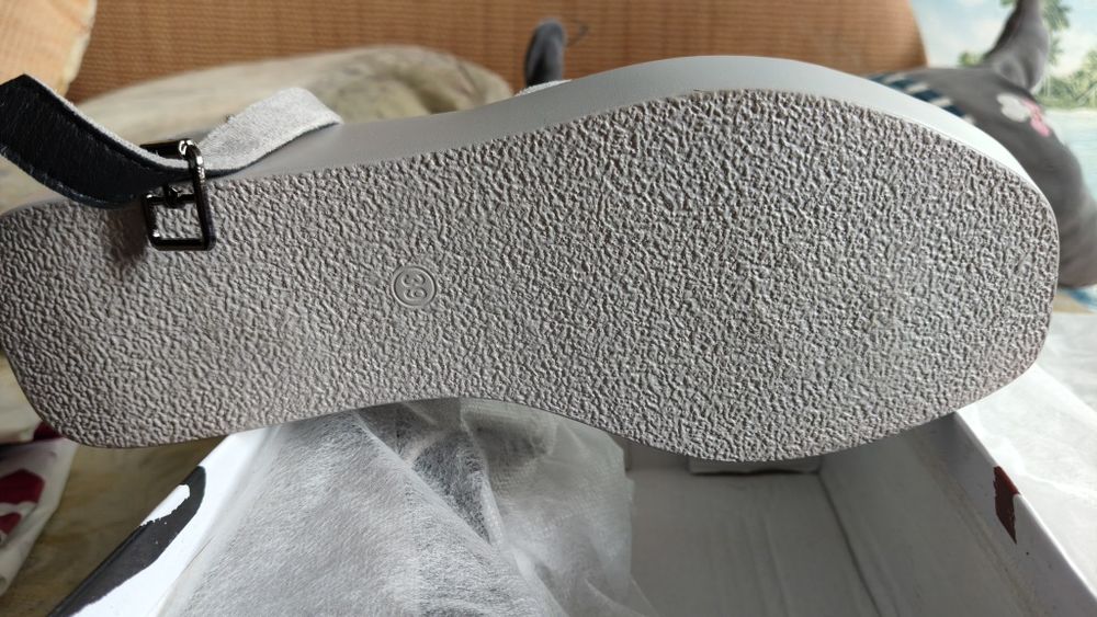 Туфли женские.Новые..