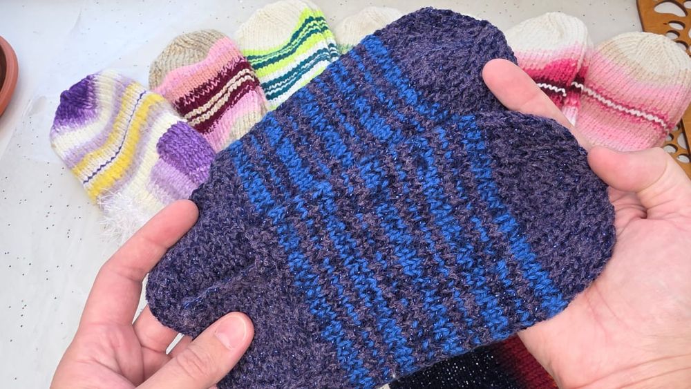 Вязаные следки-тапки