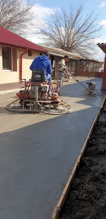 Turnari Beton mecanizat - finisat cu Elicopter si cuart, Beton Periat,