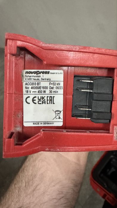 Trusa presare + set bacuri 18-35