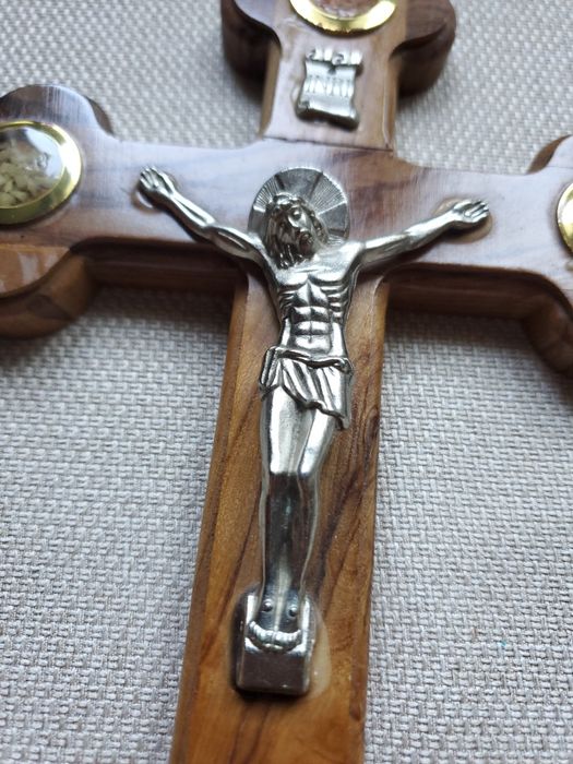 Crucifix de colecție din lemn măslin Jerusalem – primit de la Părintele Arsenie Papacioc