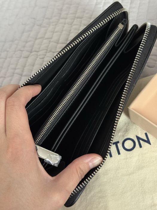 Кошелек Louis Vuitton