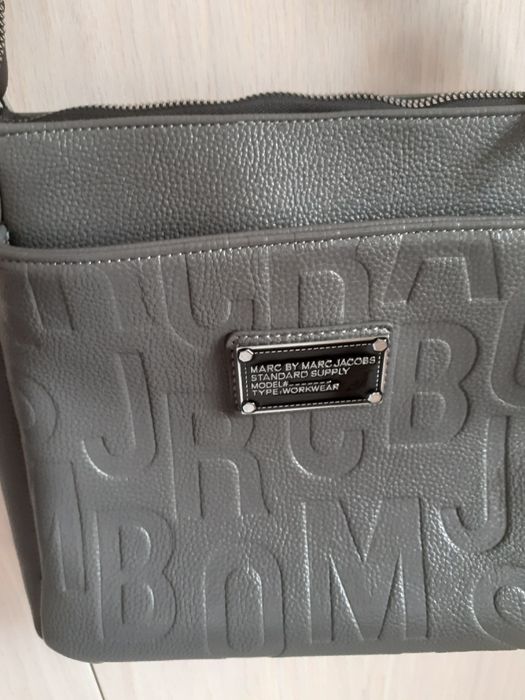 Не кожа. Совершенно новая