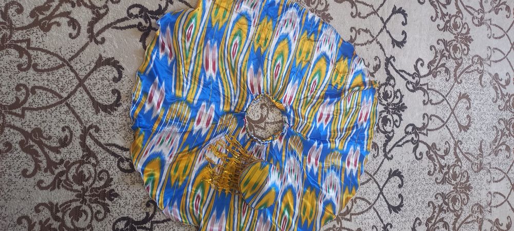 Узбекский костюм продам