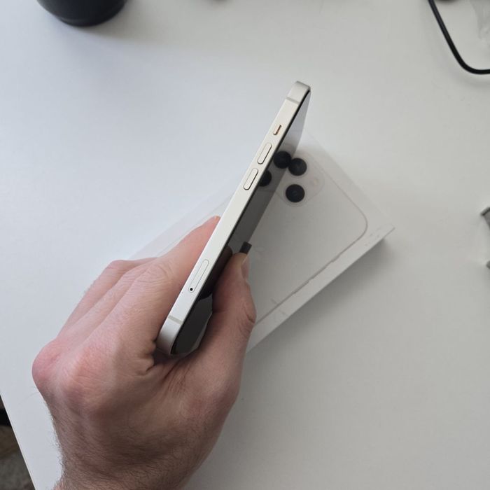 iPhone 13 128gb в отличном состоянии