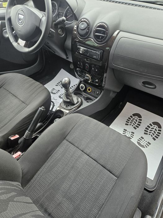 DACIA Duster 2010 — imagine 5