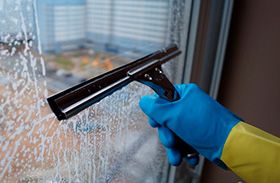 Fasad va oyna yuvish hizmati Мойка Фасада