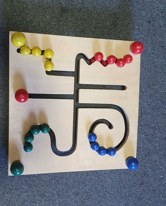 Продам набор развивающих деревянных игрушек