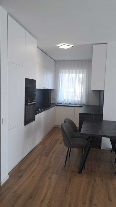 Apartament de închiriat